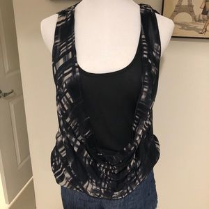 Bailey 44  slate gray and white/tan print. Size M